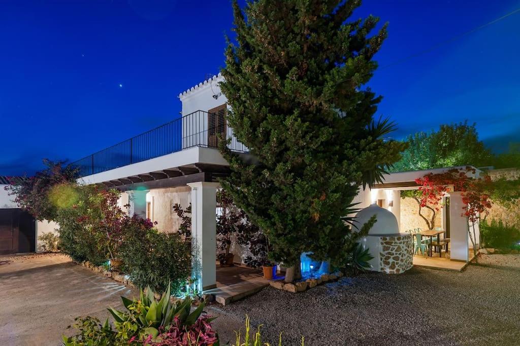 8 Guests Large Villa Near Bossa Beaches & Airport San José エクステリア 写真
